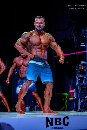 MEN‘S PHYSIQUE 174